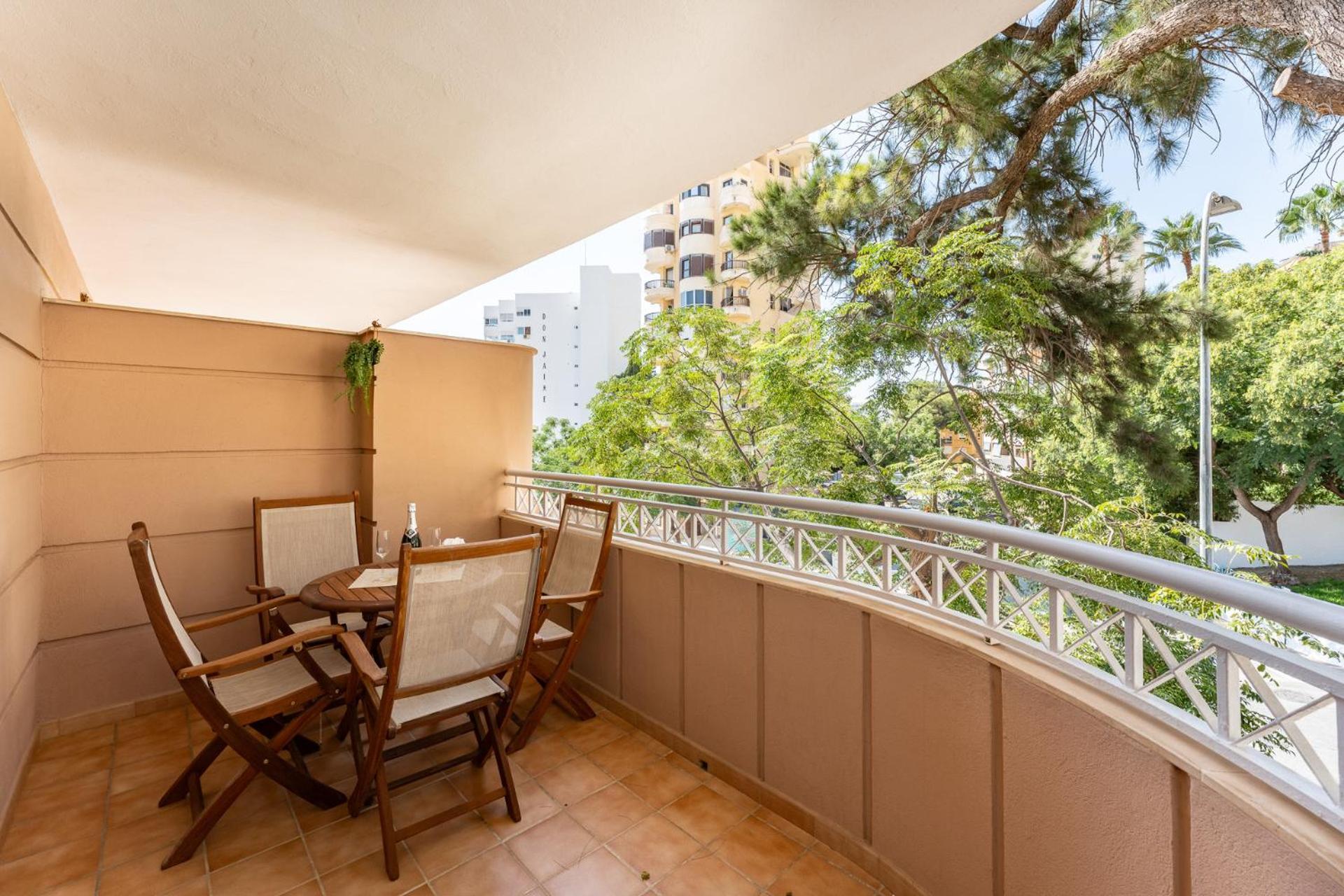 Malagasuite Costa Sol Oasis Torremolinos Esterno foto